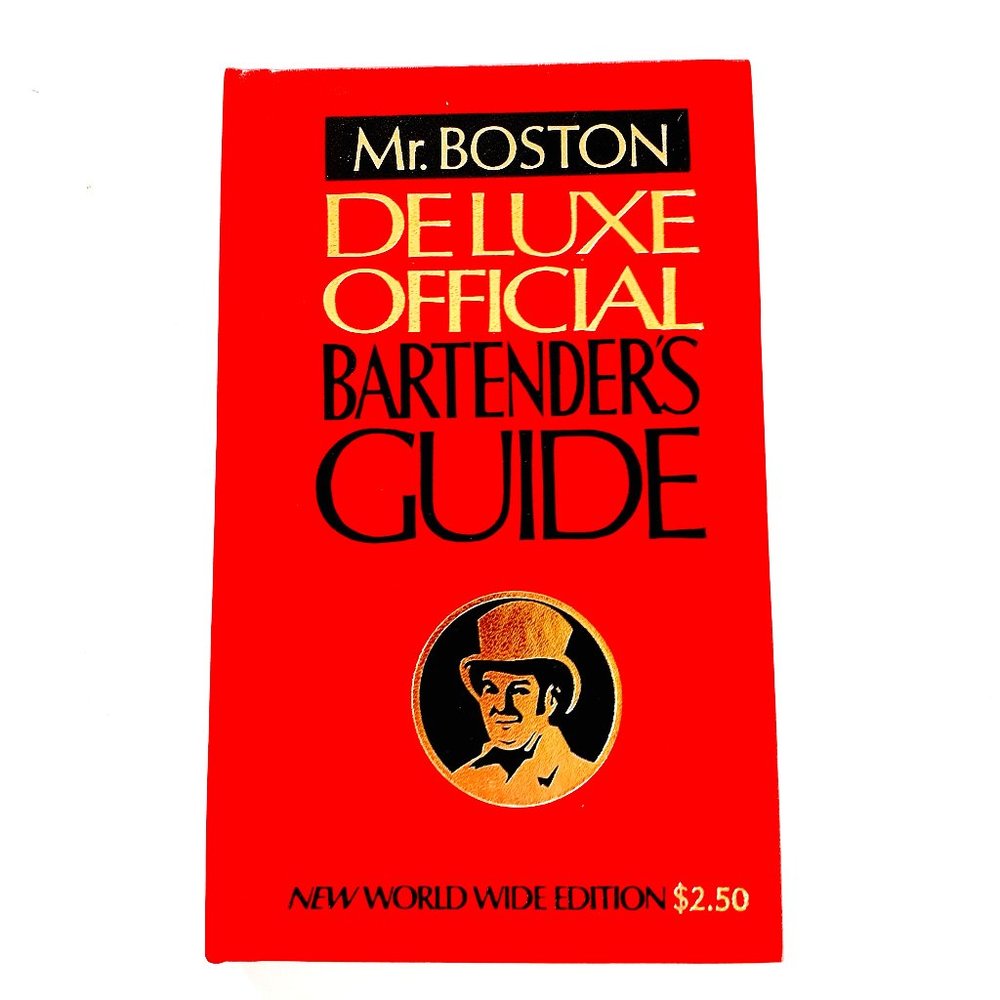 Mr Boston Deluxe Official Bartender's Guide Vintage 1970s